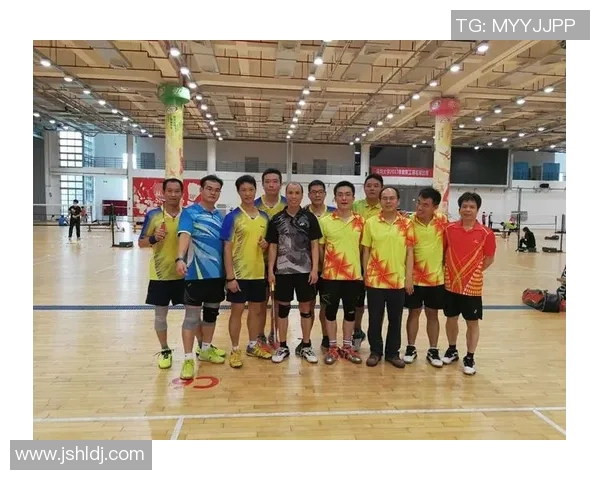 南京羽毛球队在洲际杯中的默契配合与战术分析 南京羽毛球队在洲际杯中的默契配合与战术分析