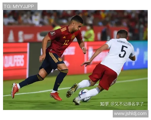 南京足球队在欧锦赛积分榜上以72分稳居第一名展现强劲实力