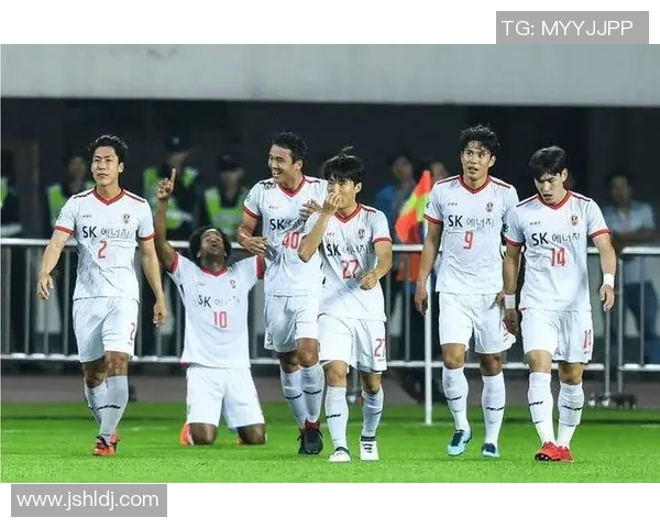 南京足球队近期状态分析与未来发展展望