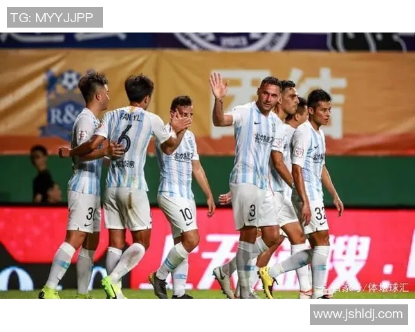 深圳篮球队灵活性创新高引发关注成就新里程碑